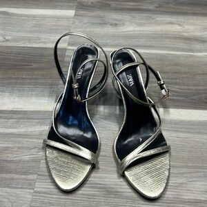 Zara high heals size euro 42